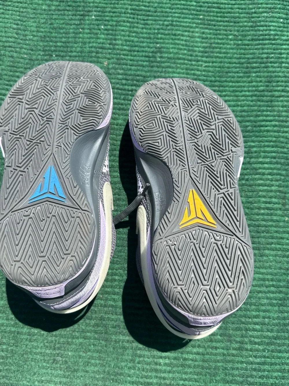 Nike Ja 1 'Personal Touch' Men’s Size 10.5 NO INSOLES